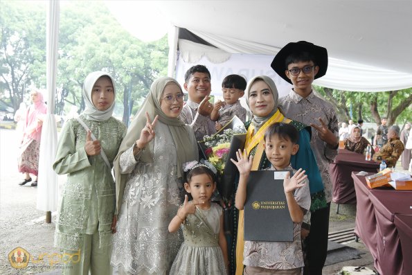 WISUDA UNPAD GEL III TA 2024-2025 (68)