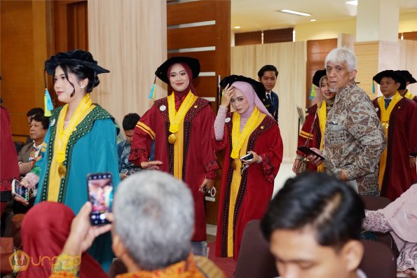 WISUDA UNPAD GEL III TA 2024-2025 (83)