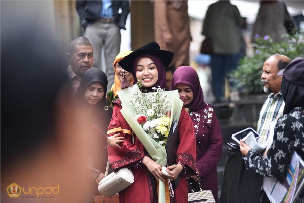 WISUDA UNPAD GEL III TA 2024-2025 (9)
