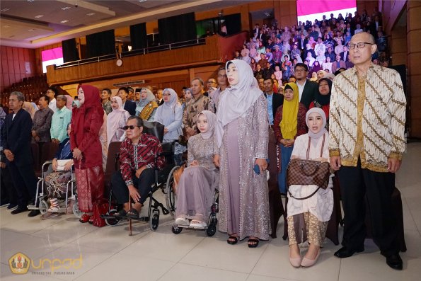 WISUDA UNPAD GEL III TA 2024-2025 (99)