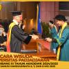 WISUDA UNPAD GEL III TA 2024 - 2025 FAKULTAS HUKUM OLEH DEKAN (18)