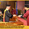 WISUDA UNPAD GEL III TA 2024 - 2025 FAKULTAS HUKUM OLEH DEKAN (48)