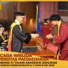 WISUDA UNPAD GEL III TA 2024 - 2025 FAKULTAS HUKUM OLEH DEKAN (80)