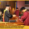 WISUDA UNPAD GEL III TA 2024 - 2025 FAKULTAS HUKUM OLEH DEKAN (82)