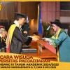 WISUDA UNPAD GEL III TA 2024 - 2025 FAKULTAS KEPERAWATAN OLEH DEKAN  (11)