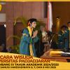 WISUDA UNPAD GEL III TA 2024-2025 FAKULTAS HUKUM OLEH REKTOR (27)