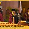 WISUDA UNPAD GEL III TA 2024-2025 FAKULTAS HUKUM OLEH REKTOR (36)