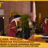WISUDA UNPAD GEL III TA 2024-2025 FAKULTAS HUKUM OLEH REKTOR (41)