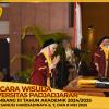 WISUDA UNPAD GEL III TA 2024-2025 FAKULTAS HUKUM OLEH REKTOR (42)