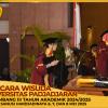 WISUDA UNPAD GEL III TA 2024-2025 FAKULTAS HUKUM OLEH REKTOR (44)
