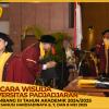 WISUDA UNPAD GEL III TA 2024-2025 FAKULTAS HUKUM OLEH REKTOR (47)