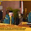 WISUDA UNPAD GEL III TA 2024-2025 FAKULTAS HUKUM OLEH REKTOR (8)
