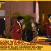 WISUDA UNPAD GEL III TA 2024-2025 FAKULTAS KEPERAWATAN OLEH REKTOR (106)