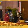 WISUDA UNPAD GEL III TA 2024-2025 FAKULTAS KEPERAWATAN OLEH REKTOR (44)