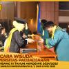WISUDA UNPAD GEL III TA 2024 - 2025 FAKULTAS EKONOMI DAN BISNIS OLEH DEKAN__00065
