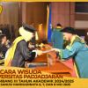 WISUDA UNPAD GEL III TA 2024 - 2025 FAKULTAS EKONOMI DAN BISNIS OLEH DEKAN__00069