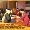 WISUDA UNPAD GEL III TA 2024 - 2025 FAKULTAS EKONOMI DAN BISNIS OLEH DEKAN__00103