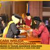WISUDA UNPAD GEL III TA 2024 - 2025 FAKULTAS EKONOMI DAN BISNIS OLEH DEKAN__00118