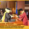 WISUDA UNPAD GEL III TA 2024 - 2025 FAKULTAS EKONOMI DAN BISNIS OLEH DEKAN__00150