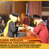 WISUDA UNPAD GEL III TA 2024 - 2025 FAKULTAS EKONOMI DAN BISNIS OLEH DEKAN__00151