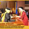 WISUDA UNPAD GEL III TA 2024 - 2025 FAKULTAS EKONOMI DAN BISNIS OLEH DEKAN__00176