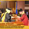 WISUDA UNPAD GEL III TA 2024 - 2025 FAKULTAS EKONOMI DAN BISNIS OLEH DEKAN__00177