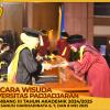 WISUDA UNPAD GEL III TA 2024 - 2025 FAKULTAS EKONOMI DAN BISNIS OLEH DEKAN__00181