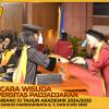 WISUDA UNPAD GEL III TA 2024 - 2025 FAKULTAS ILMU BUDAYA OLEH DEKAN (106)