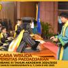 WISUDA UNPAD GEL III TA 2024 - 2025 FAKULTAS ILMU BUDAYA OLEH DEKAN (13)