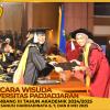 WISUDA UNPAD GEL III TA 2024 - 2025 FAKULTAS ILMU BUDAYA OLEH DEKAN (151)