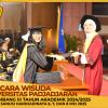 WISUDA UNPAD GEL III TA 2024 - 2025 FAKULTAS ILMU BUDAYA OLEH DEKAN (153)