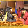 WISUDA UNPAD GEL III TA 2024 - 2025 FAKULTAS ILMU BUDAYA OLEH DEKAN (155)