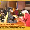 WISUDA UNPAD GEL III TA 2024 - 2025 FAKULTAS ILMU BUDAYA OLEH DEKAN (157)