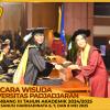 WISUDA UNPAD GEL III TA 2024 - 2025 FAKULTAS ILMU BUDAYA OLEH DEKAN (167)
