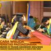 WISUDA UNPAD GEL III TA 2024 - 2025 FAKULTAS ILMU BUDAYA OLEH DEKAN (18)