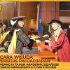 WISUDA UNPAD GEL III TA 2024 - 2025 FAKULTAS ILMU BUDAYA OLEH DEKAN (181)