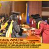 WISUDA UNPAD GEL III TA 2024 - 2025 FAKULTAS ILMU BUDAYA OLEH DEKAN (183)