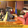 WISUDA UNPAD GEL III TA 2024 - 2025 FAKULTAS ILMU BUDAYA OLEH DEKAN (189)