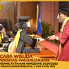 WISUDA UNPAD GEL III TA 2024 - 2025 FAKULTAS ILMU BUDAYA OLEH DEKAN (32)