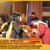 WISUDA UNPAD GEL III TA 2024 - 2025 FAKULTAS ILMU BUDAYA OLEH DEKAN (34)