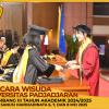 WISUDA UNPAD GEL III TA 2024 - 2025 FAKULTAS ILMU BUDAYA OLEH DEKAN (38)
