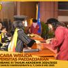 WISUDA UNPAD GEL III TA 2024 - 2025 FAKULTAS ILMU BUDAYA OLEH DEKAN (45)