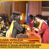 WISUDA UNPAD GEL III TA 2024 - 2025 FAKULTAS ILMU BUDAYA OLEH DEKAN (63)