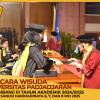 WISUDA UNPAD GEL III TA 2024 - 2025 FAKULTAS ILMU BUDAYA OLEH DEKAN (88)