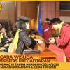 WISUDA UNPAD GEL III TA 2024 - 2025 FAKULTAS ILMU BUDAYA OLEH DEKAN (92)