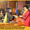 WISUDA UNPAD GEL III TA 2024 - 2025 FAKULTAS ILMU BUDAYA OLEH DEKAN (96)