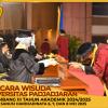 WISUDA UNPAD GEL III TA 2024 - 2025 FAKULTAS TEKNIK GEOLOGI OLEH DEKAN (19)