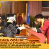 WISUDA UNPAD GEL III TA 2024 - 2025 FAKULTAS TEKNIK GEOLOGI OLEH DEKAN (25)