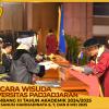 WISUDA UNPAD GEL III TA 2024 - 2025 FAKULTAS TEKNIK GEOLOGI OLEH DEKAN (26)