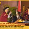 WISUDA UNPAD GEL III TA 2024-2025 FAKULTAS EKONOMI DAN BISNIS OLEH REKTOR__ (151)